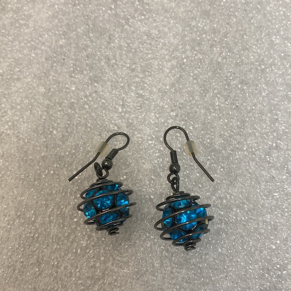 NWOT - Bright Turquoise Blue Multi-Crystal Spiral Cage Hanging Pierced Earrings - Picture 6 of 6